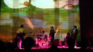 Lorelle meets the Obsolete - The In-Between live @ MUAC