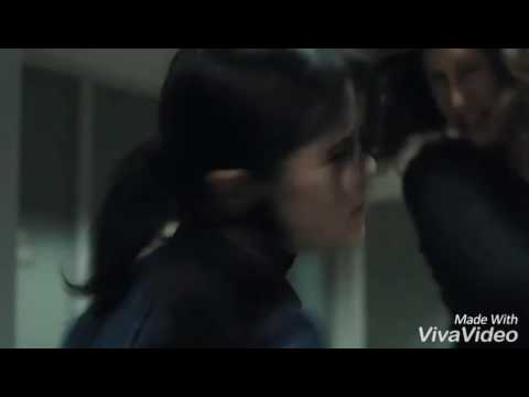 A órfã: keique dá um tapa na cara de esther