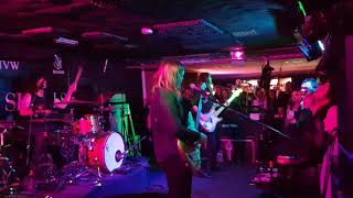 Band of Skulls - The Devil Takes Care of his own (live 28/08/17 The Bungalow, Paisley)