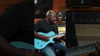 DAFT PUNK guitarist plays ICONIC riff 🔥