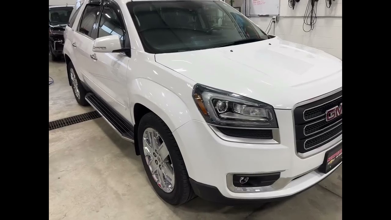 Pro Touch's Auto Body Department