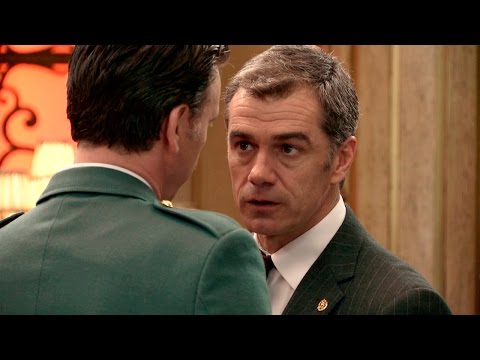 Amar C748 - Leonor, atraida por la personalidad idealista de Lucas