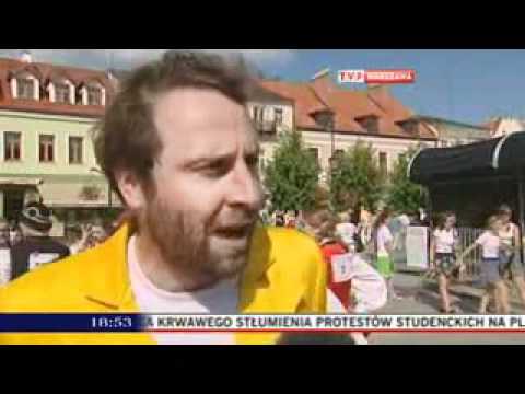 Ustanawianie rekordu guinnessa- Oberek Trans Płock- Dzieci Płocka