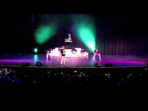 Gian Nobilee with Justice Crew