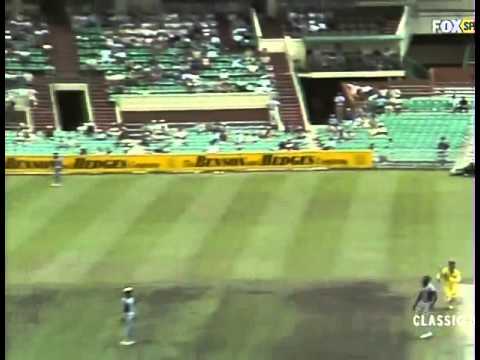 Joel Garner 5 for 31   Australia v West Indies 3rd Final at MCG 1983 84 World Series