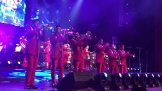 Hablando en Serio - La Arrolladora Banda El Limón