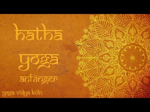 Anfänger/Mittelstufe mit Devaki | Yoga Vidya