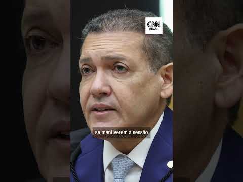Kassio avalia declarar impedimento em julgamento sobre Mendonça