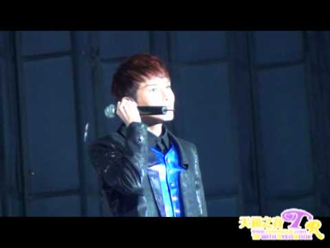 111004 Super Junior-KRY Nanjing concert: Introduction (Ryeowook focus)