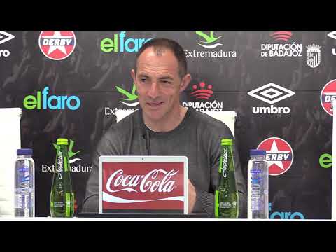 Rueda de prensa de Pedro Munitis tras el CD Badajoz - CF Talavera