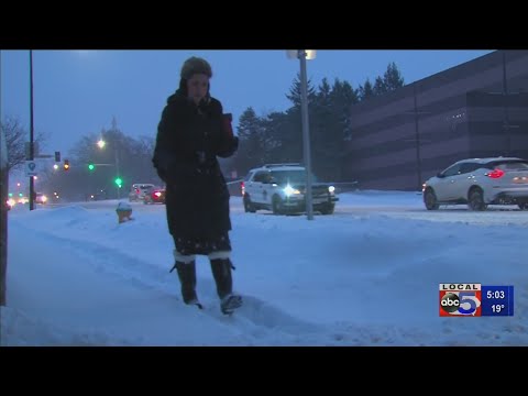 Iowans wake up Wednesday to piles of snow