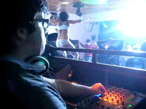 Hugo Rizzo @ Twin'S Club