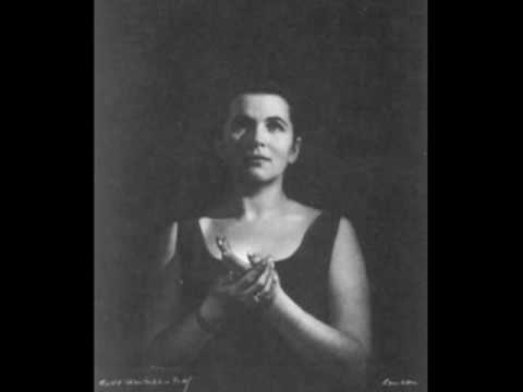 Galina Vishnevskaya sings Leonora- Pace,pace,mio Dio!