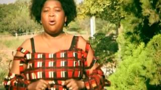 Download lagu Rosalia Mboa Awusiwana Lingaku Phuntisa... mp3