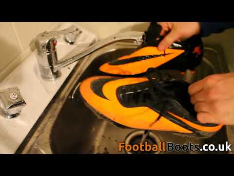 How to Clean the Nike Hypervenom Phantom II - Lightning Storm Edition