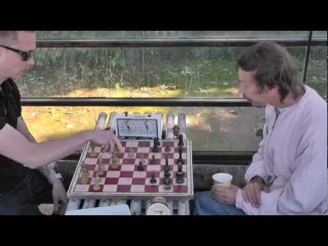 Puistoshakin HM2012-1642 Vakiopelaajat ja lapset pikkulaudoilla.MTS