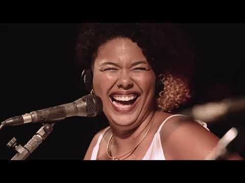 Antes de Nascer o Sol - Bia Ferreira e Doralyce (Preta Leveza em Salvador)