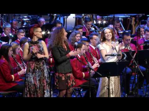 Prekmurska godba Bakovci in Regina, Dorina Gujt ter Tjaša Cigut - Nocoj je ena lüšna noč