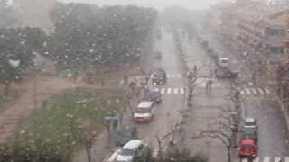 Nevando en Vilanova i la Geltru 2010 (2).AVI