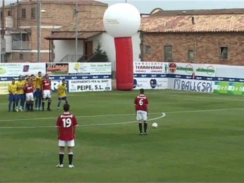 Resum F.C. Benavent - U.E. Castelldefels