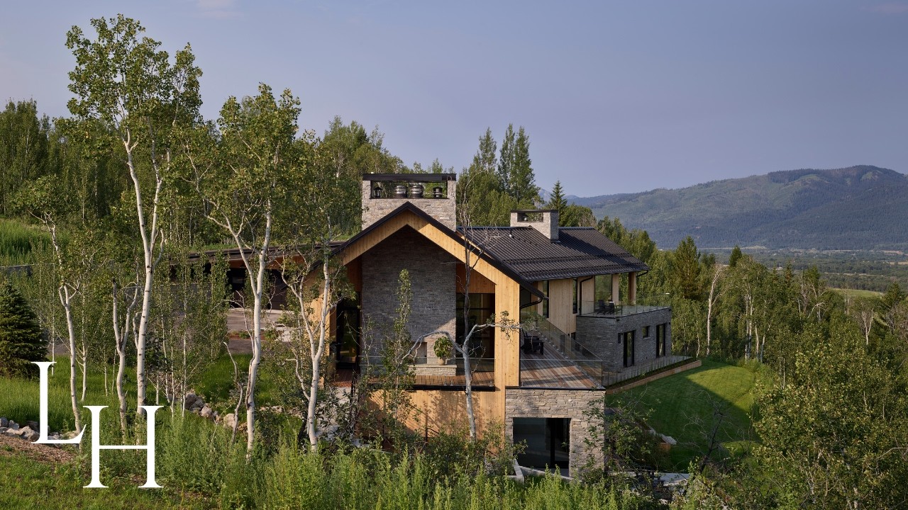 Inside a $23,000,000 Mountain Home With Spectacular Nature Views