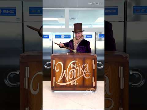 The Magical Chocolate Luggage 🧳! Do you like the costume? 🎩  #amauryguichon #chocolate