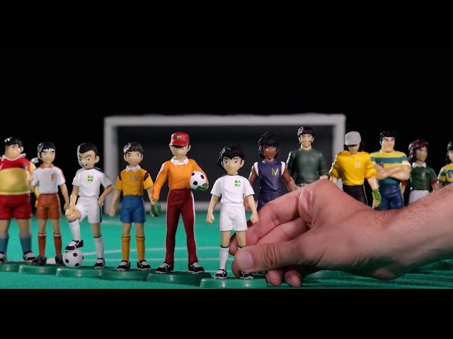 Vídeo relacionado con SD Toys - Figura Coleccionable Oliver Atom de Oliver y Benji Campeones con Peana de Exposición, 17 x 16 cm