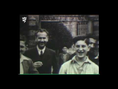 De jeunes Juifs libérés de Buchenwald accueillis dans une maison de l'OSE, juin 1945