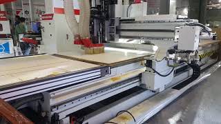 Máy gia công ván công nghiệp cnc router + khoan mặt