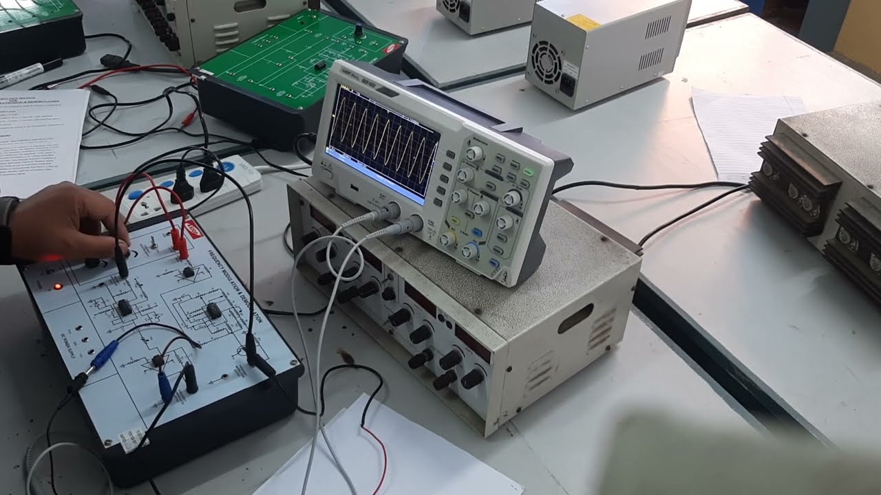 Technique of Frequency Modulation || Frequency Modulation of Sinusoidal Wave