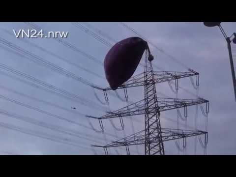 30.09.2018 - VN24 - Heißluftballon an Strommast gestrandet - 6 Personen in Gefahr