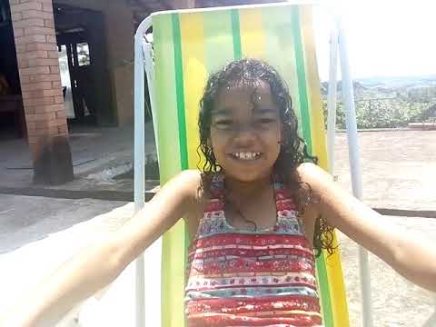 Rico vs pobre na piscina 😍😍