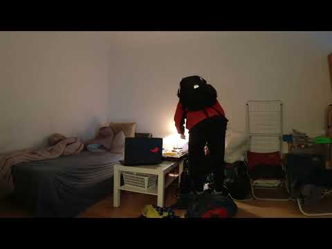 MongoTV_12328 - Del 6 - ÅBNER 2 PAKKER MED 3 POWERBANK OG GAMER KEYBOARD KØBT PÅ KREDIT OG AFDRAG