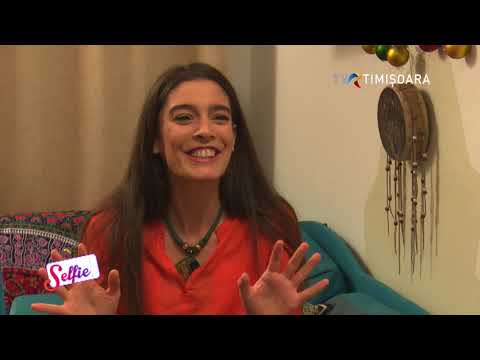 Maria Hojda este mereu în căutare de frumos  #Selfie @TVRTimisoara