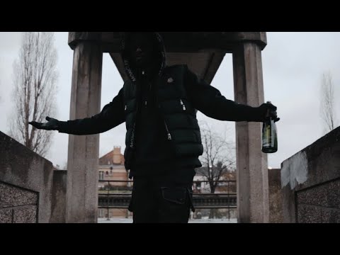 TVSLYM - Innocent (CLIP OFFICIEL)