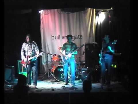 Kirsty Loves Sugar ' Hooked'  Live at The Bull and Gate