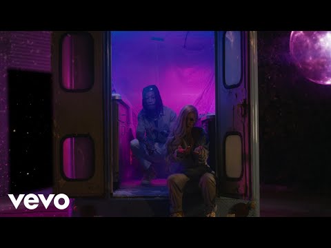 Video thumbnail for Sugar