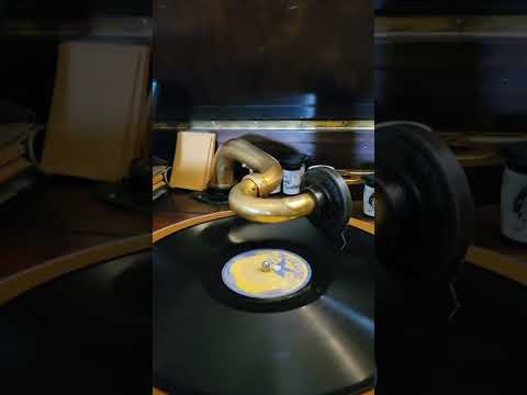 Let's Put our Heads Together - Frank Dailey & his Meadowbrook Orchestra Bluebird Records #6664 1936