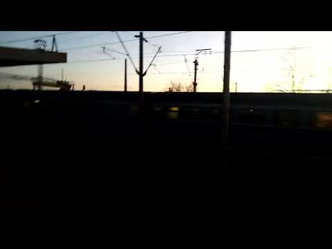 EA1 717 sosește în Stația Suceava cu Trenul IR1751 București Nord-Suceava 25.12.2022