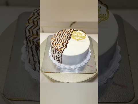 Simple cake design 🔥 easy decoration  #shortsfeed #trending #cake #shorts #decoration #reels #song