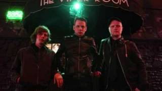 BLACK ROOM - LORRAINE  "TELL ME WHERE YOU WANNA GO "