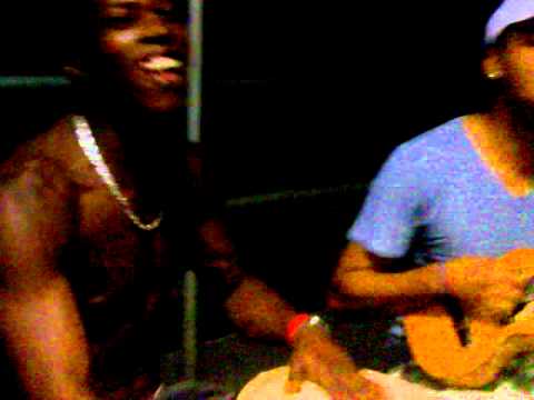 Samba comunidade curtindo um partido