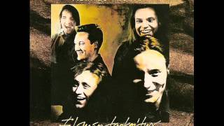 Kolmas Nainen - Ulkopuolella Ikkunan