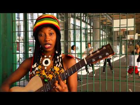 Fatoumata Diawara   Bissa OFFICIAL VIDEO)