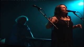 Fairport Convention  - &quot;John the Gun&quot; (with Kellie While)  Cropredy 2008