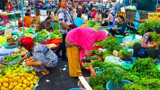 Food Rural TV, Cambodian Market Food in Phnom Penh - Fish, Seafood, Fruit, Meat, Cake & More