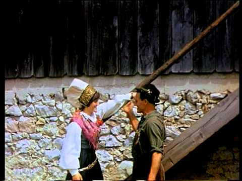 Ansambel Bratov Avsenik - Večer na Robleku (Hoch auf den Bergeshöh´n)