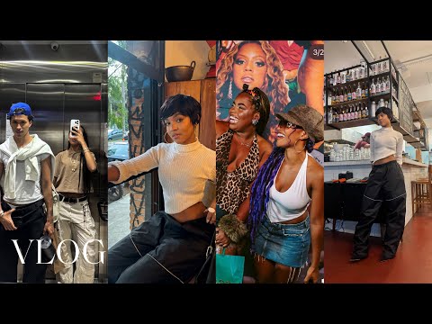 I traveled to Rio de Janeiro for a 2000s party