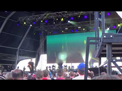 ESCKAZ in Lisbon: Benjamin Ingrosso (Sweden) - Dance You Off (at Eurovillage)