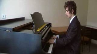 Tomas Petrik plays Minute waltz by F. Chopin